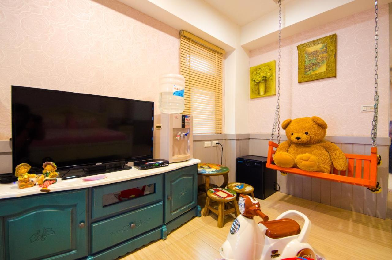 宜人生活溜滑梯親子民宿 Easylife B&B Tungsan Kültér fotó