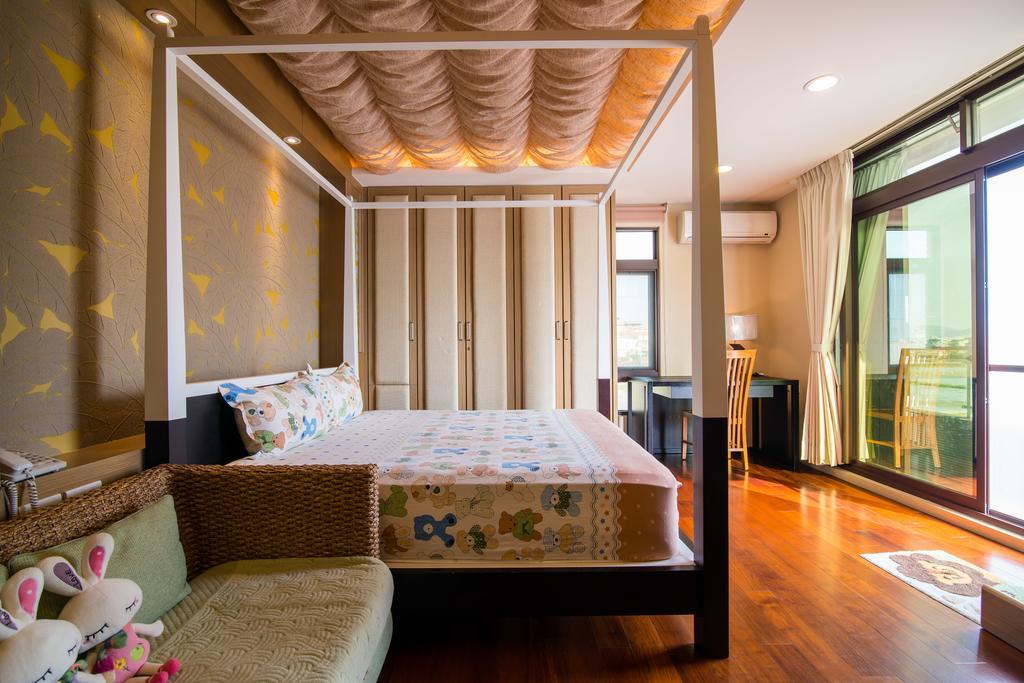 宜人生活溜滑梯親子民宿 Easylife B&B Tungsan Szoba fotó