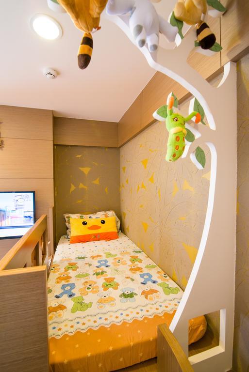 宜人生活溜滑梯親子民宿 Easylife B&B Tungsan Szoba fotó