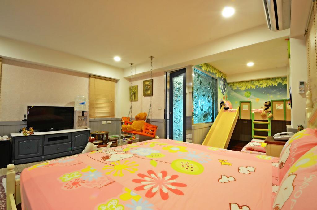 宜人生活溜滑梯親子民宿 Easylife B&B Tungsan Kültér fotó