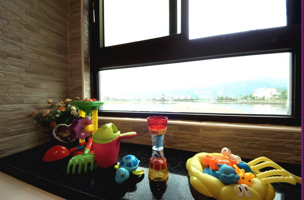 宜人生活溜滑梯親子民宿 Easylife B&B Tungsan Kültér fotó