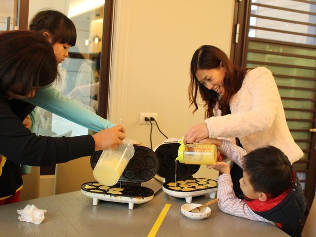 宜人生活溜滑梯親子民宿 Easylife B&B Tungsan Kültér fotó